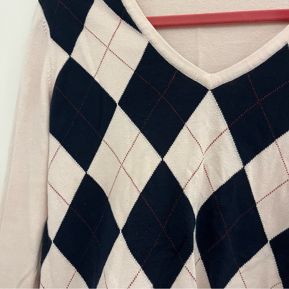 Tommy Hilfiger Argyle V-Neck Sweater in Black and Cream - Size M - Picture 5 of 10